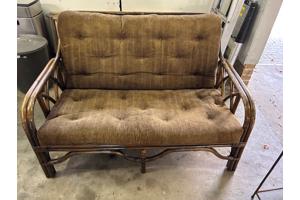 Rotan bankje met kussen