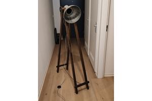 industriéle lamp en leuk mandje