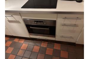 Keuken. Zelf er uit halen