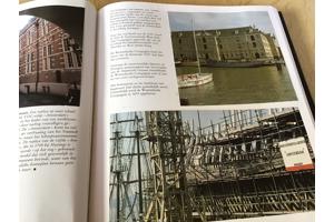 Amsterdam boek ,prachtig exemplaar ,mooie foto's & tekst