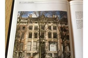 Amsterdam boek ,prachtig exemplaar ,mooie foto's & tekst
