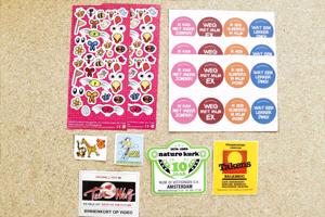 Stickers leuke tekst voor buttons, paasstickers, film etc