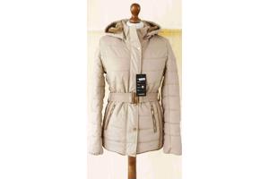 Winterjas met afneembare capuchon, beige, Maat M (nieuw)