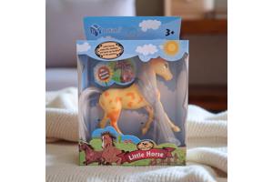 Little horse speelpaard geel oranje grijze haren camouflage