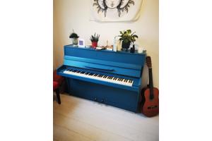 Mooie blauwe piano!! Gratis af te halen