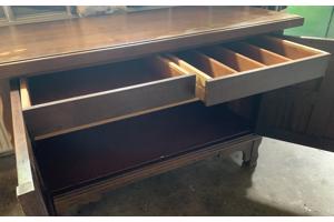 Eiken dressoir
