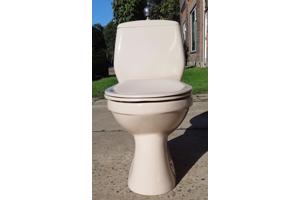 70's Camee kleurig SPHINX duoblok toilet, wastafel, planchet