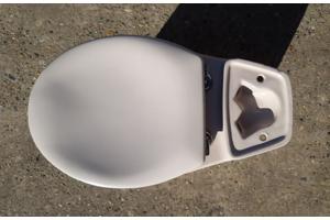 70's Camee kleurig SPHINX duoblok toilet, wastafel, planchet