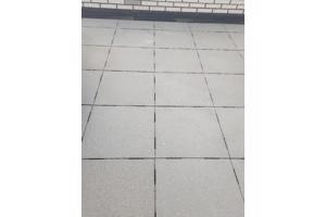 50 terrastegels (zeer mooi)