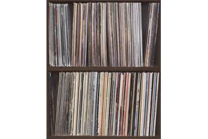 LP hoezen gezocht (voor aan de muur)