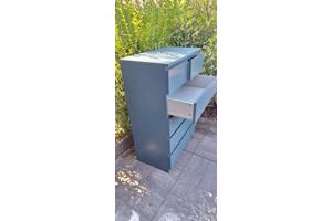 Malm kledingkast lades
