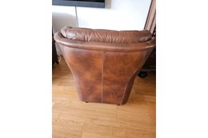 Warmbruin lederen fauteuil