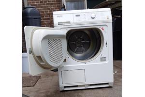 Miele T273C Condensdroger ALS NIEUW