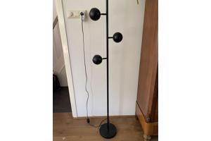 Zwarte 3 bollen lamp