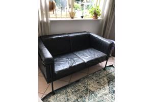 2 Leren design bankjes