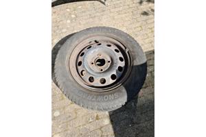 4 Winterbanden met goed profiel Maat 185/65 R14 86T