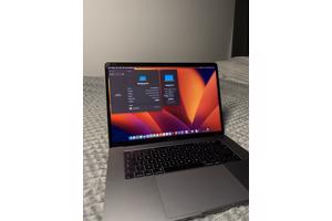 Macbook Pro 2017 15 inch