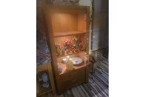 Vitrinekast en dressoir