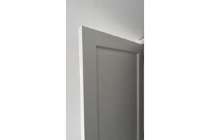 Massieve deur afmetingen: 209,7 x 82,5 x 4 cm