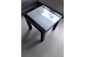 salon tafel met 2 bij tafeltjes