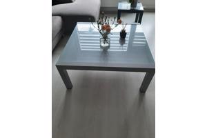salon tafel met 2 bij tafeltjes