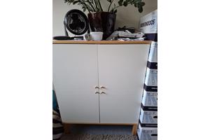 Kastje met 4 planken