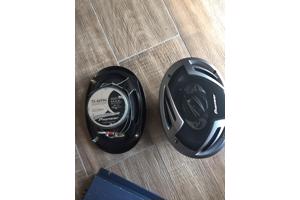 Te koop: complete high performance car audio set