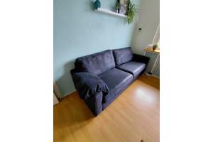 Donkerblauwe driezitsbank