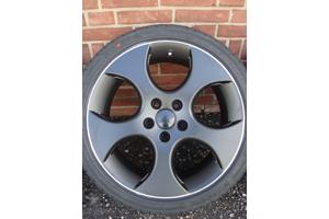 18 Inch GTI Black Velgen en Banden Steek 5x112