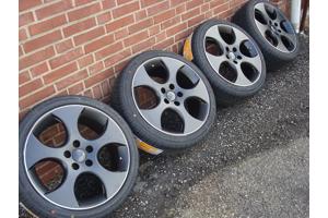 18 Inch GTI Black Velgen en Banden Steek 5x112