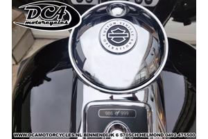 HARLEY-DAVIDSON FLHTCUSE-5BLK ULTRA CLASSIC CVO LSE1 ZIJSPAN