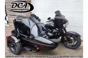 HARLEY-DAVIDSON FLHTCUSE-5BLK ULTRA CLASSIC CVO LSE1 ZIJSPAN