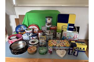 24 blikken, oud en nieuw, bus en blik, diverse soorten, loss