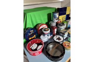 24 blikken, oud en nieuw, bus en blik, diverse soorten, loss