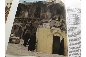 Boek.Het land van beloften speciale cultuur met testamenten