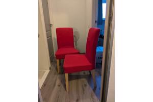 Eetkamer stoelen. 4 stuks, incl. rode bekleding