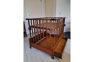 Kinderbox in hoogte verstelbaar