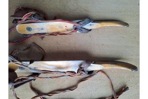 Friese doorlopes met stoffen banden, maat 27