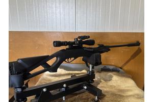 Gamo whisper x vampire 4,5mm met scope
