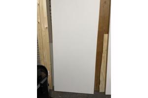 3 stompe board deuren 2x83 en 1x79 en 201 hoog