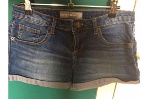 Korte broek - AMISU (S/36)