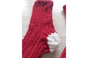 Beau & Caro - warme huis sokken - One Size - rood wit