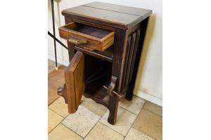 Te koop leuk oud halkastje