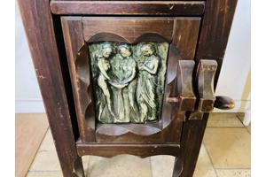 Te koop leuk oud halkastje