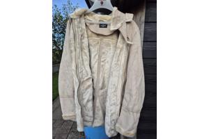 Houtje touwtje jas maat 48