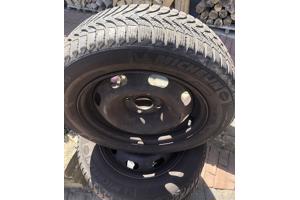 Michelin Alpine Winterbandenset op Peugeot / Citroen velgen