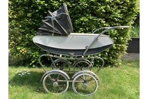 Kinderwagen retro / vintage