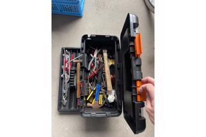 Gereedschapskist met inhoud