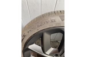 Lynk en co Volvo XC40 LM Zwart zomerbanden set 235/45/20