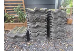 230 dakpannen (beton) af te halen